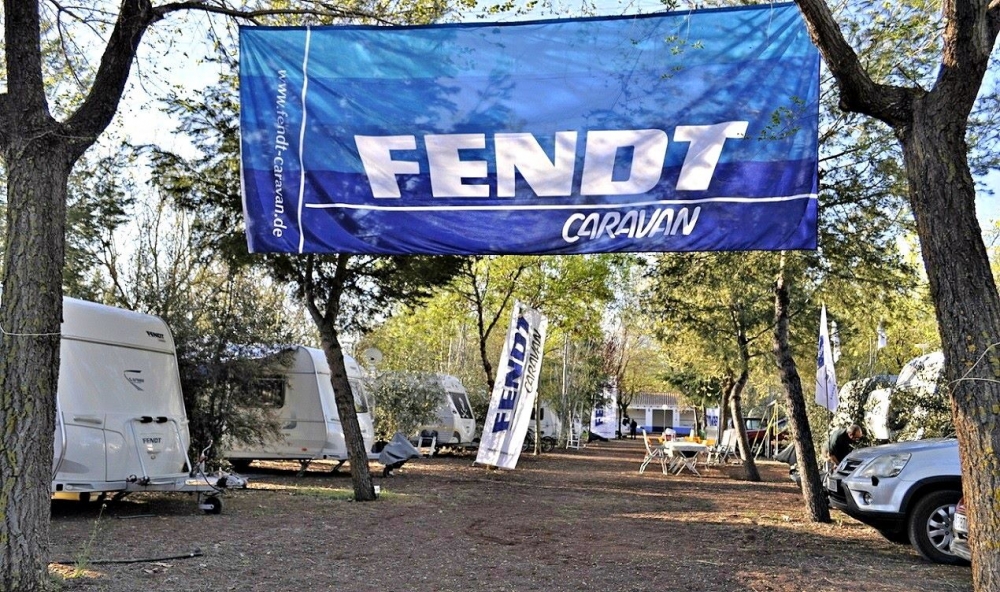 COMO NACIO EL CLUB FENDT · CLUB FENDT Caravan España